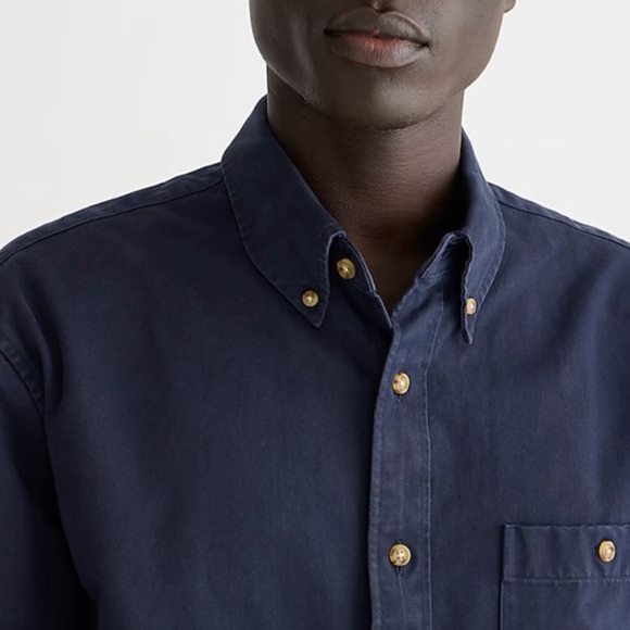 J. Crew Men’s Relaxed garment-dyed heavyweight twill shirt Navy Blue BV491 NEW - Picture 2 of 11